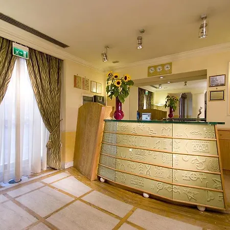 Hotel Borromeo Rome